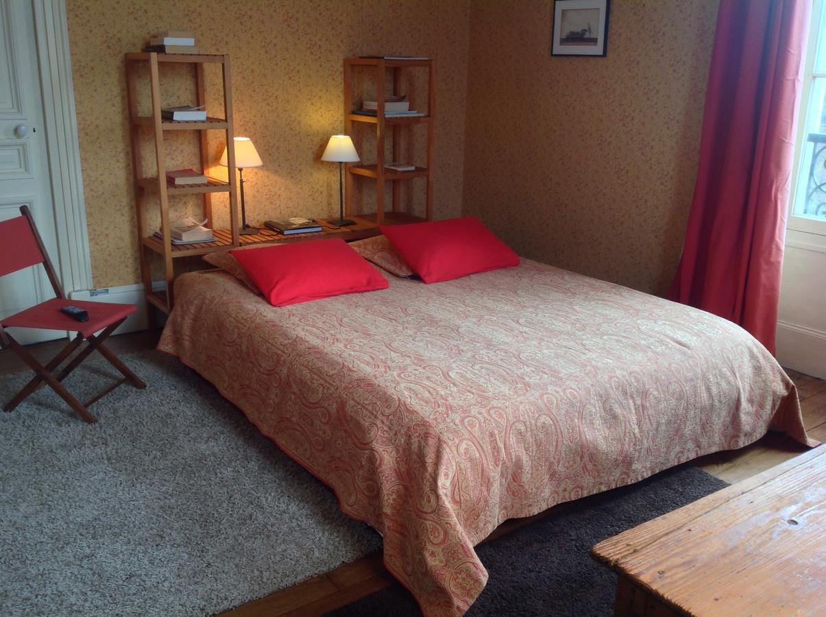 Ferme De Galande Bed and Breakfast Réau Rum bild
